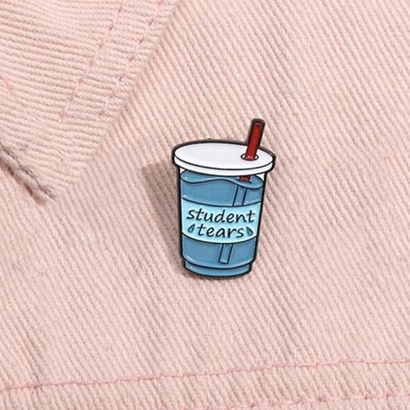 Jewelry - NEW‼️ Enamel Pin